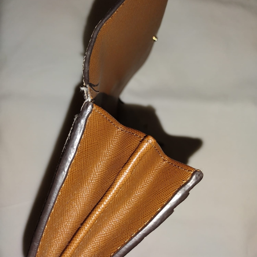 Wallet - Picture 3 of 7